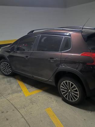 PEUGEOT 2008 1.6 16V FLEX ALLURE 4P AUTOMÁTICO PEUGEOT 2008 1.6 16V FLEX ALLURE 4P AUTOMÁTICO